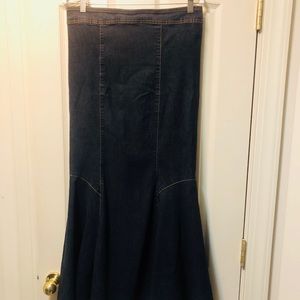 Bisou Bisou mermaid jean skirt